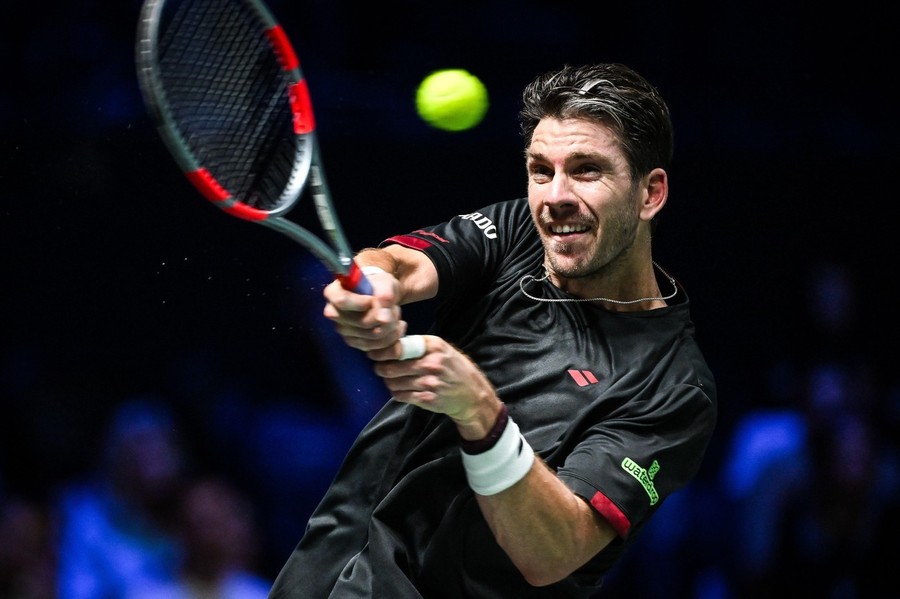 VIDEO | Cameron Norrie a dat lovitura la Paris! Victorie contra lui Carlos Alcaraz în turul II