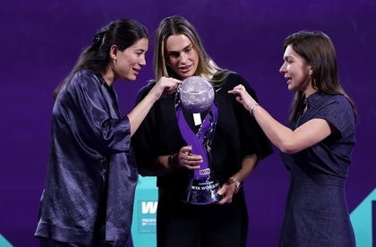Simona Halep la Turneul Campioanelor, alături de Muguruza şi Sabalenka: “Un singur teren. Trei jucătoare numărul 1 mondial”