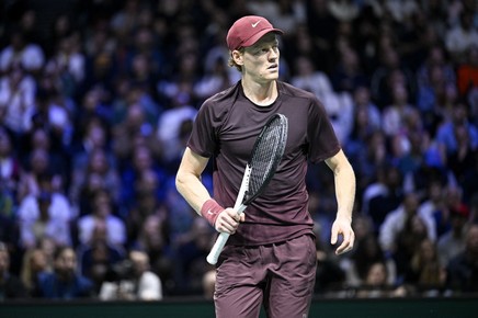 Jannik Sinner şi-a justificat decizia de a nu participa la faza finală a Cupei Davis: „La sfârşitul sezonului, o săptămână de odihnă înseamnă mult”