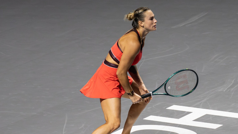 Sabalenka a învins-o pe deţinătoarea trofeului, Coco Gauff, şi s-a calificat în semifinalele Turneului Campioanelor