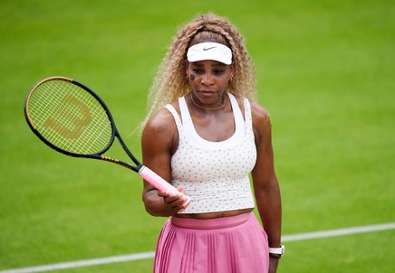 Serena Williams, ieşită de pe tabloul de dublu de la Queen's din cauza accidentării colegei sale