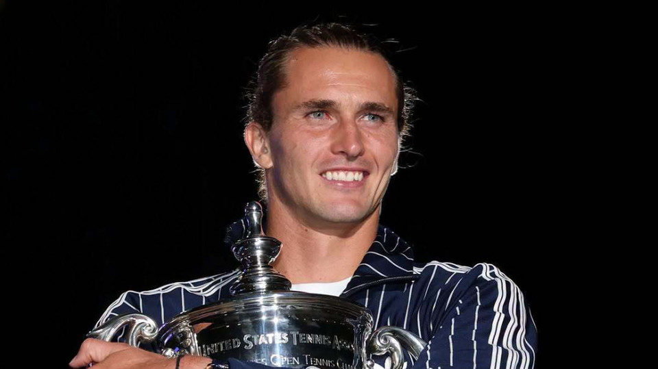 //i0.1616.ro/media/581/3142/38122/22733582/1/zverev.jpg