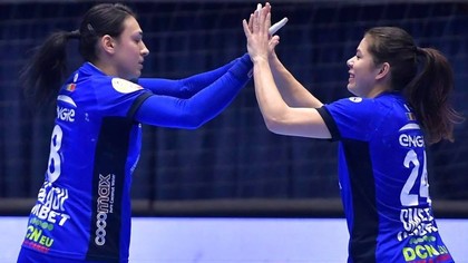 Victorii pentru CSM Bucureşti şi SCM Râmnicu Vâlcea în Liga Naţională de handbal feminin