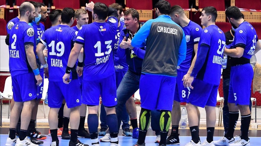 VIDEO | CSM Bucureşti - AEK Atena, 28-23 în optimile European Cup la handbal masculin