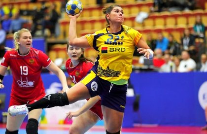 Oana Manea nu se desparte de handbal, nici după retragere. ”Este o provocare pentru mine. Încerc să implementez foarte multe lucruri”