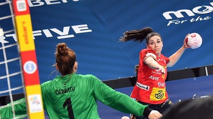 A început Campionatul Mondial de handbal feminin. Spania a făcut recital cu Argentina. Sud-americancele au marcat doar de 3 ori în actul secund