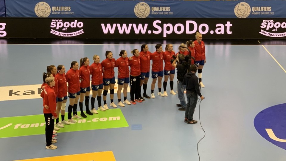 //i0.1616.ro/media/581/3142/38126/20489483/1/romania-handbal-feminin-lot-cm.jpg