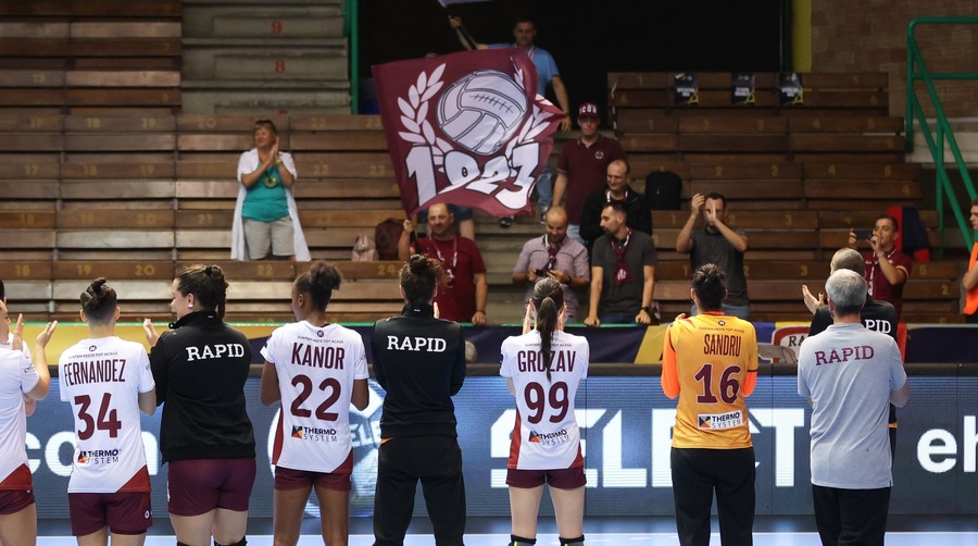 VIDEO | Campioana Rapid, debut cu victorie în grupele Ligii Campionilor la handbal feminin. Succes cu Lokomotiva Zagreb, în deplasare 