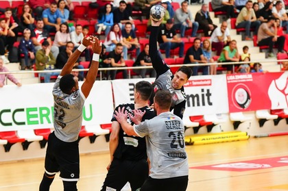 VIDEO | Dramatism în Liga Campionilor la handbal! PPD Zagreb - Dinamo 28-29. ”Dulăii” obţin victoria la ultima aruncare