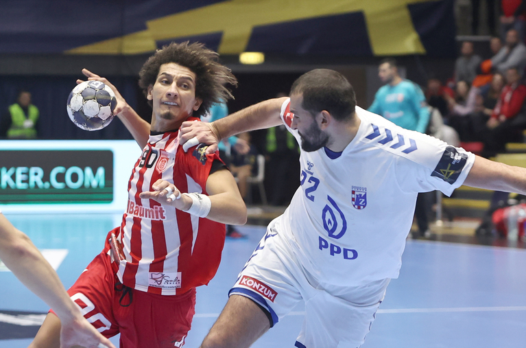VIDEO ǀ Dinamo Bucureşti, doar remiză cu HC Zagreb în Liga Campionilor la handbal masculin