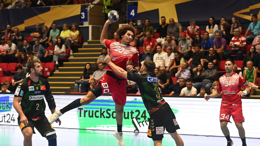VIDEO ǀ Dinamo Bucureşti - THW Kiel, scor 28-41, în manşa tur din optimile Ligii Campionilor