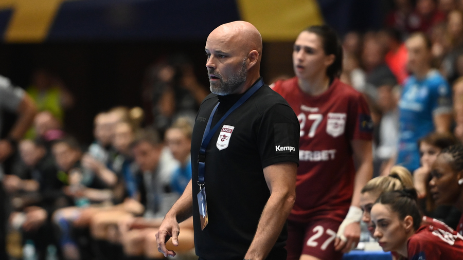 Kim Rasmussen aduce o nouă performanţă mare pentru handbalul românesc. ”Sunt mândru şi fericit pentru ele”
