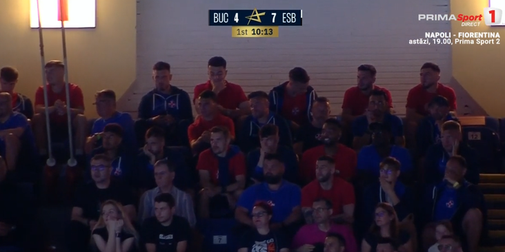 VIDEO | FCSB, cu toată echipa alături de CSM Bucureşti la returul cu Esbjerg, decisiv pentru Final Four-ul Ligii Campionilor
