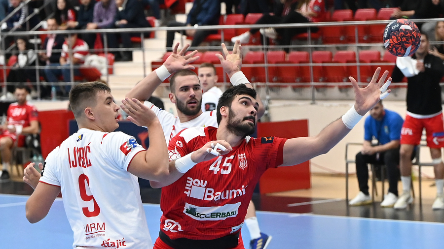 VIDEO | Dinamo - Izvidac 52-24. Recital al ”dulăilor” în primul meci din European League