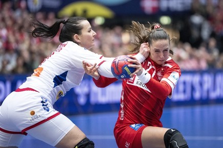 VIDEO ǀ Lipsită de mai multe jucătoare de bază, Serbia a fost aproape de un rezultat mare cu Danemarca. Rezultatele înregistrate vineri la Campionatul Mondial