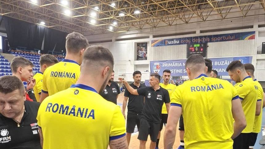 Naţionala României de handbal, victorie în amicalul cu HC Buzău la finalul stagiului de pregătire de trei zile