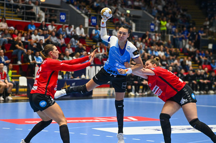 VIDEO | CSM Bucureşti - Esbjerg 30-29. Ultimul meci internaţional acasă pentru Cristina Neagu