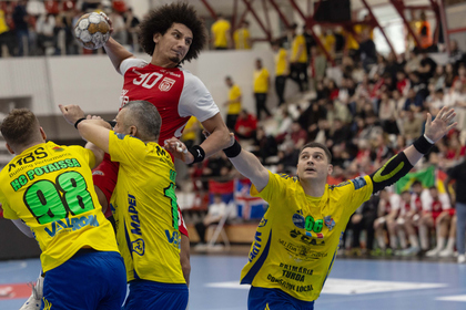 Potaissa Turda, victorie cu campioana Dinamo Bucureşti, în meci restant