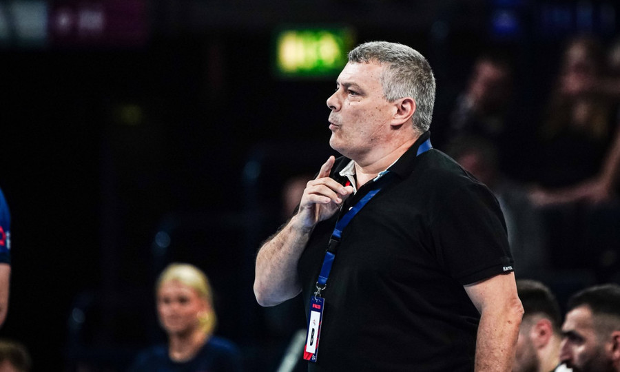  Xavi Pascual, fostul antrenor al echipei Dinamo şi al naţionalei României, preia reprezentativa Egiptului