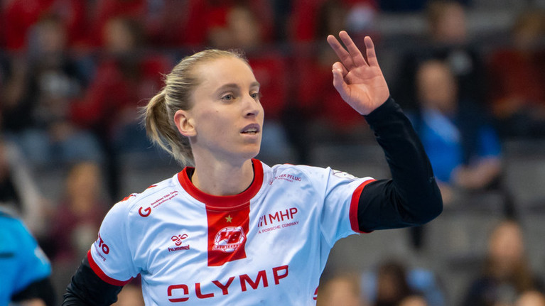 Veronika Mala, componentă a naţionalei Cehiei, a semnat cu Gloria Bistriţa