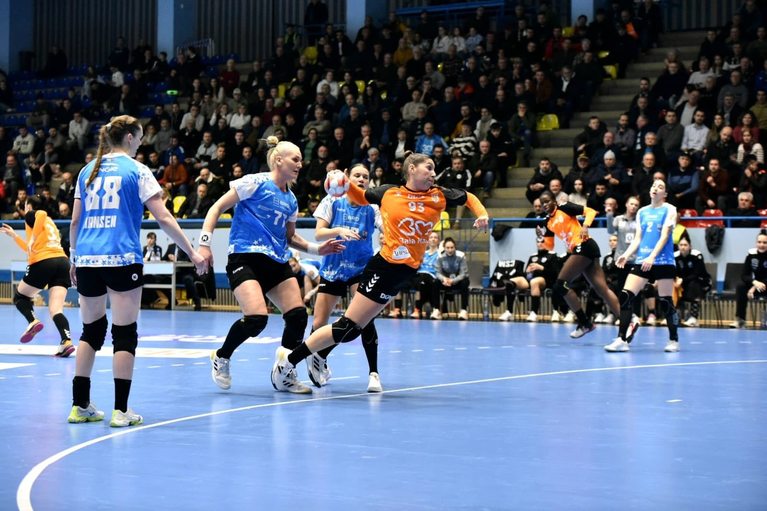 Surpriză în Liga Naţionala! Primele puncte pierdute de CSM Bucureşti în acest sezon