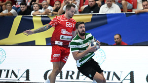 VIDEO | Sporting Lisabona - Dinamo 30-29. ”Dulăii” pierd dramatic ultimul meci din grupele Ligii Campionilor