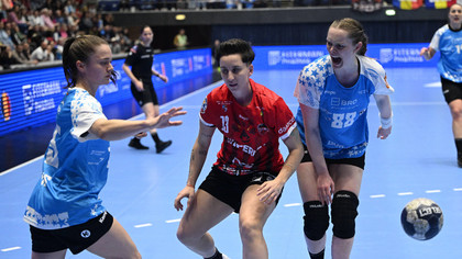 Pas mare către titlu! Gloria Bistriţa a câştigat derby-ul cu CSM Bucureşti