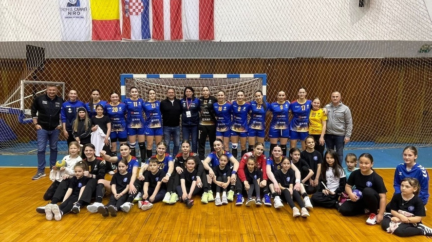 România, două victorii şi o remiză la Trofeul Carpaţi tineret, de la Târgu Mureş