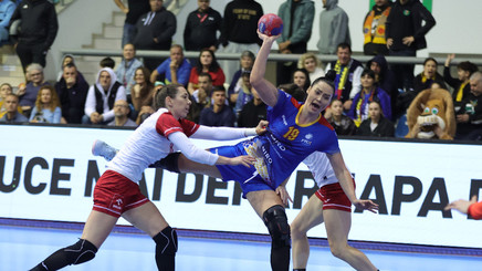România câştigă duelul decisiv cu Polonia! ”Tricolorele” se califică la Turneul Final Four al EHF Euro Cup