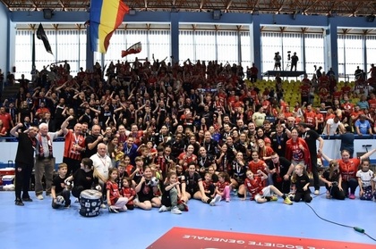 Gloria Bistriţa, campioană naţională în premieră. Titlul va fi sărbătorit în mijlocul oraşului