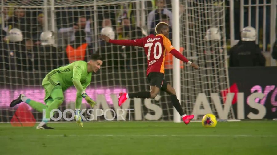 VIDEO | Fenerbahce - Galatasaray 1-3. „Ienicerii” lui Terim câştigă pe „Şukru Saracoglu” şi egalează la puncte liderul 