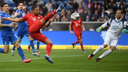 VIDEO | Fără milă! Bayern o pulverizează pe Hoffenheim într-un meci întrerupt de două ori de fanii bavarezilor