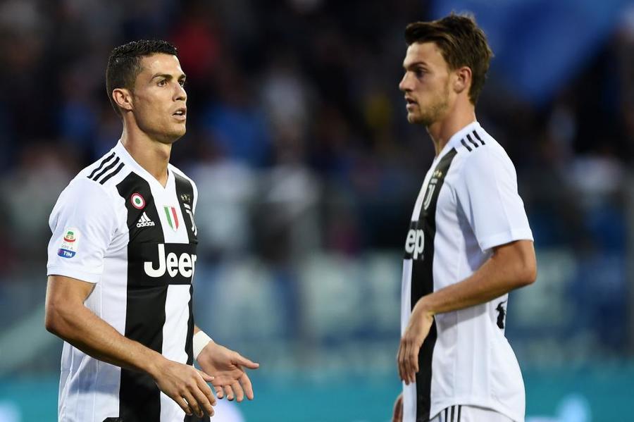 Şoc în Serie A! Internaţional italian şi coleg de echipă cu Cristiano Ronaldo depistat cu coronavirus. Riscurile sunt acum enorme