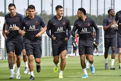 PSG vrea să plece din Franţa. Posibilitatea luată în calcul de conducere, după anularea Ligue 1 