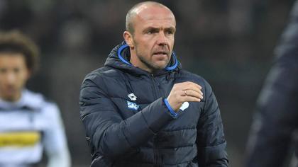 Un club din Bundesliga a anunţat despărţirea de antrenor! După pandemie pierduse un singur meci 