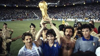 Din nou doliu în fotbalul mondial! A murit Paolo Rossi, eroul Italiei de la CM 1982