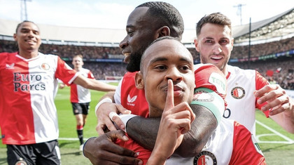 Ajax, sezon de coşmar! Feyenoord i-a aplicat o umilinţă istorică în campionat