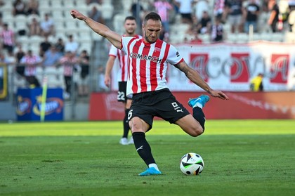 Virgil Ghiţă a marcat pentru Cracovia, în victoria cu Pogon Szczecin, din campionatul Poloniei