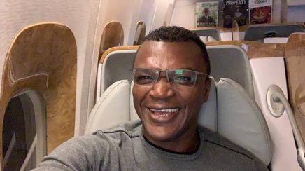 Fostul fotbalist francez Marcel Desailly este tatăl unei fetiţe de 10 ani, conform unui test ADN. El nu voia să o recunoască pe micuţa Victoria