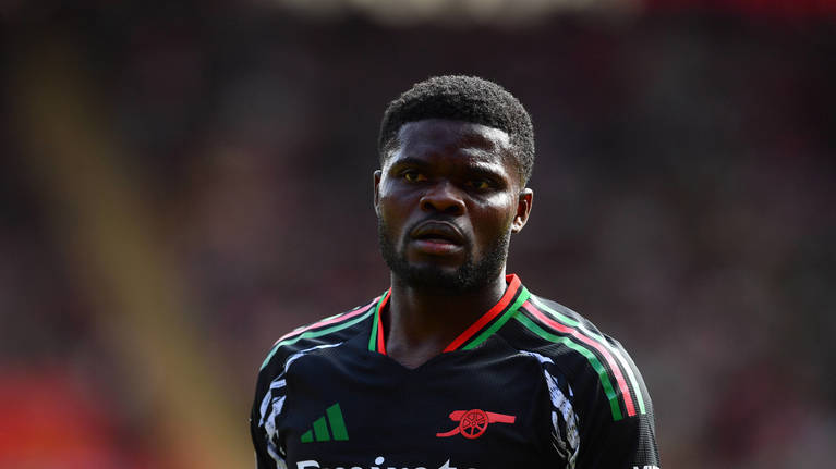 Thomas Partey, inculpat pentru viol şi agresiune sexuală în Marea Britanie
