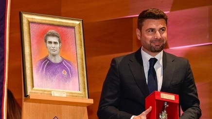 Surpriza serii! Adrian Mutu a pus cerneala pe contract şi s-a înţeles cu echipa unde a scris istorie


