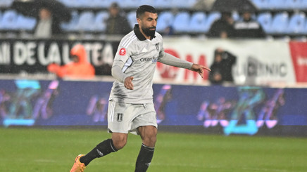 Yassine Bahassa a semnat cu noua echipă. Mijlocaşul ofensiv a impresionat la FCU Craiova