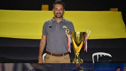 La 51 de ani, un preşedinte de club din Paraguay a intrat în joc şi a doborât un record