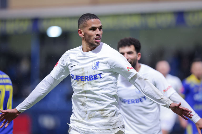 Incredibil unde a ajuns să joace Rivaldinho, la un an de la despărţirea de Farul: „Un nou capitol”