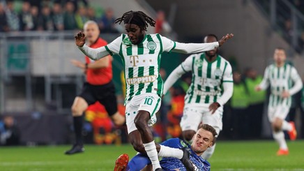 Marius Şumudică a dat drumul la transferuri! Al-Okhdood a adus un fotbalist cu şapte titluri de campion în carieră