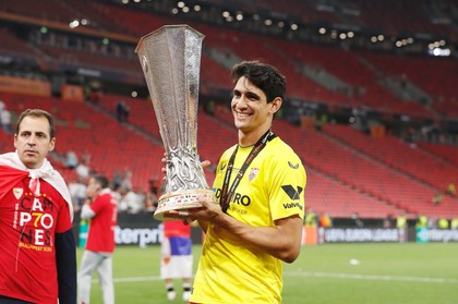 Portarul marocan Yassine Bounou s-a accidentat la umăr