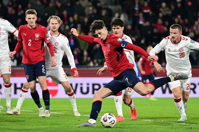 VIDEO | Cehia – Danemarca 2-2 (3-1 după penalty-uri). Formaţia cotată cu şansa a doua se califică