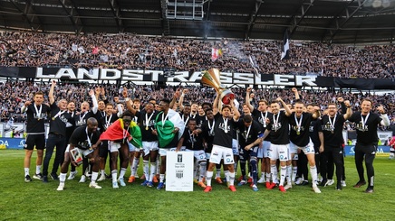 LASK Linz a câştigat Cupa Austriei şi a bifat primul trofeu după 60 de ani
