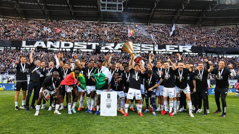 LASK Linz a câştigat Cupa Austriei şi a bifat primul trofeu după 60 de ani