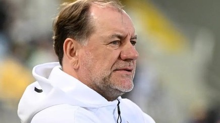 Vladimir Weiss este noul selecţioner al naţionalei Slovaciei
